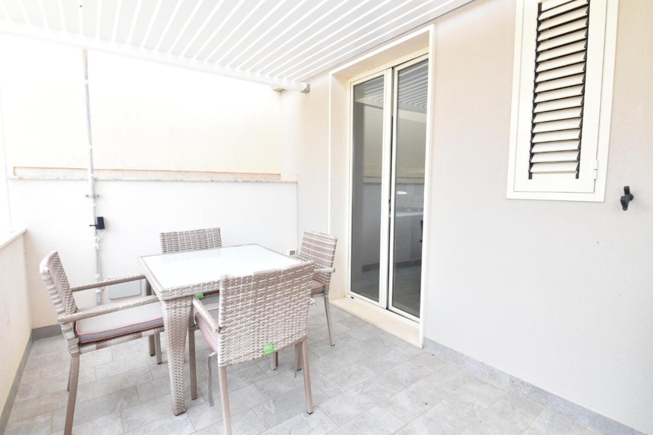 The Three Diamonds Of Marina Di Ragusa Exterior foto